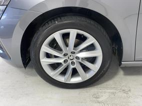 Photo '10' of Skoda Scala