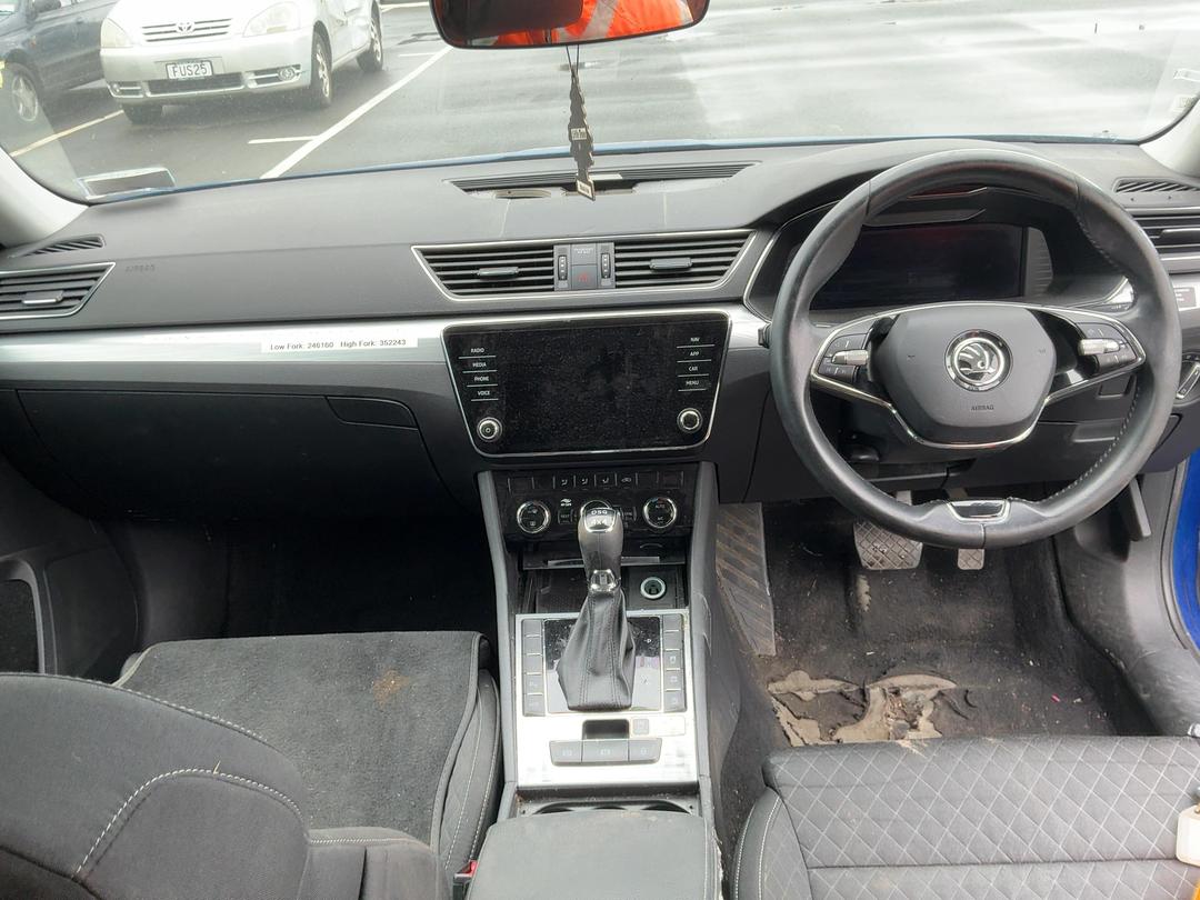 Photo '16' of Skoda Superb Wagon Ambition 206KW Photo '16' of Skoda Superb Wagon Ambition 206KW
