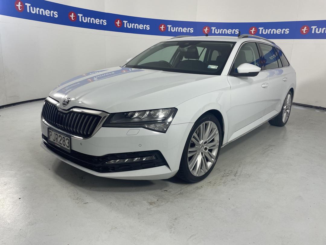 Photo '4' of Skoda Superb