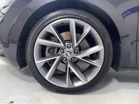 Photo '10' of Skoda Superb