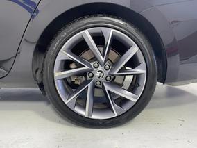 Photo '11' of Skoda Superb