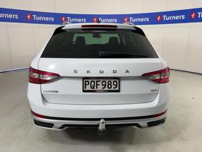 Photo '6' of Skoda Superb