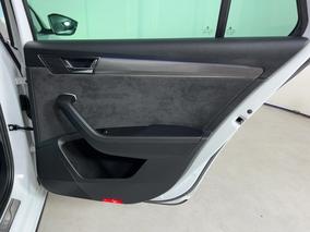 Photo '19' of Skoda Superb