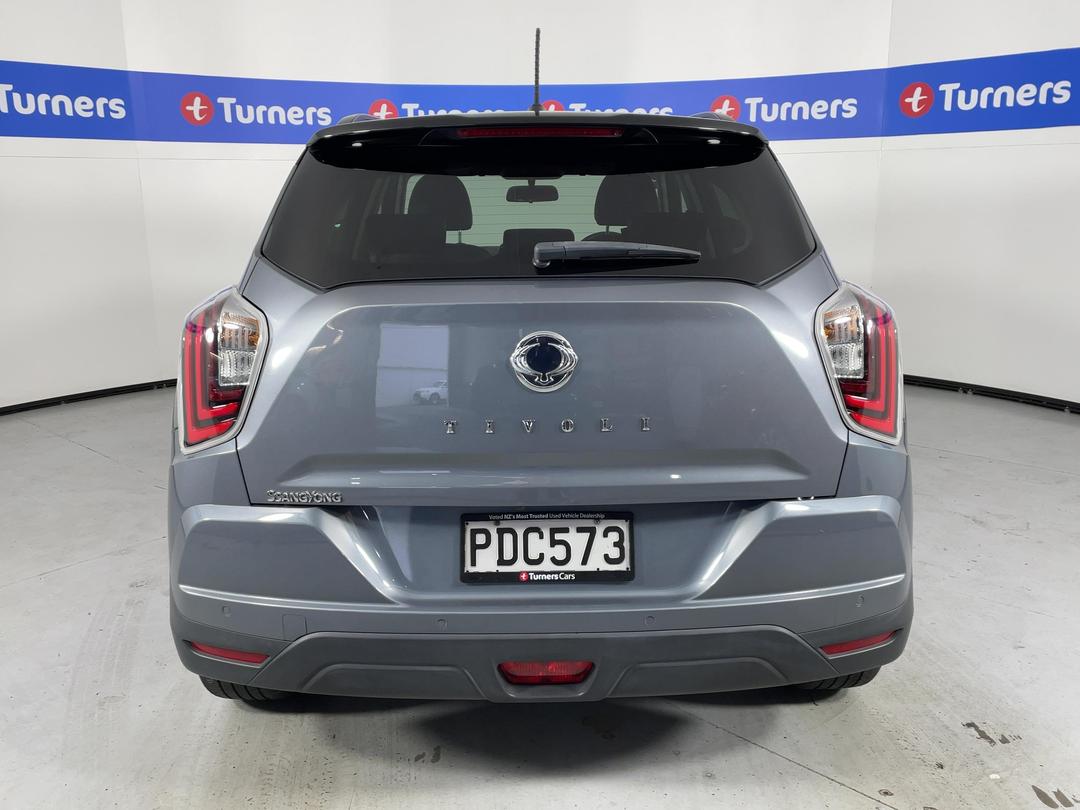 Photo '6' of Ssangyong Tivoli