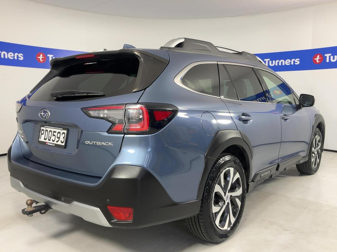 Photo '7' of Subaru Outback