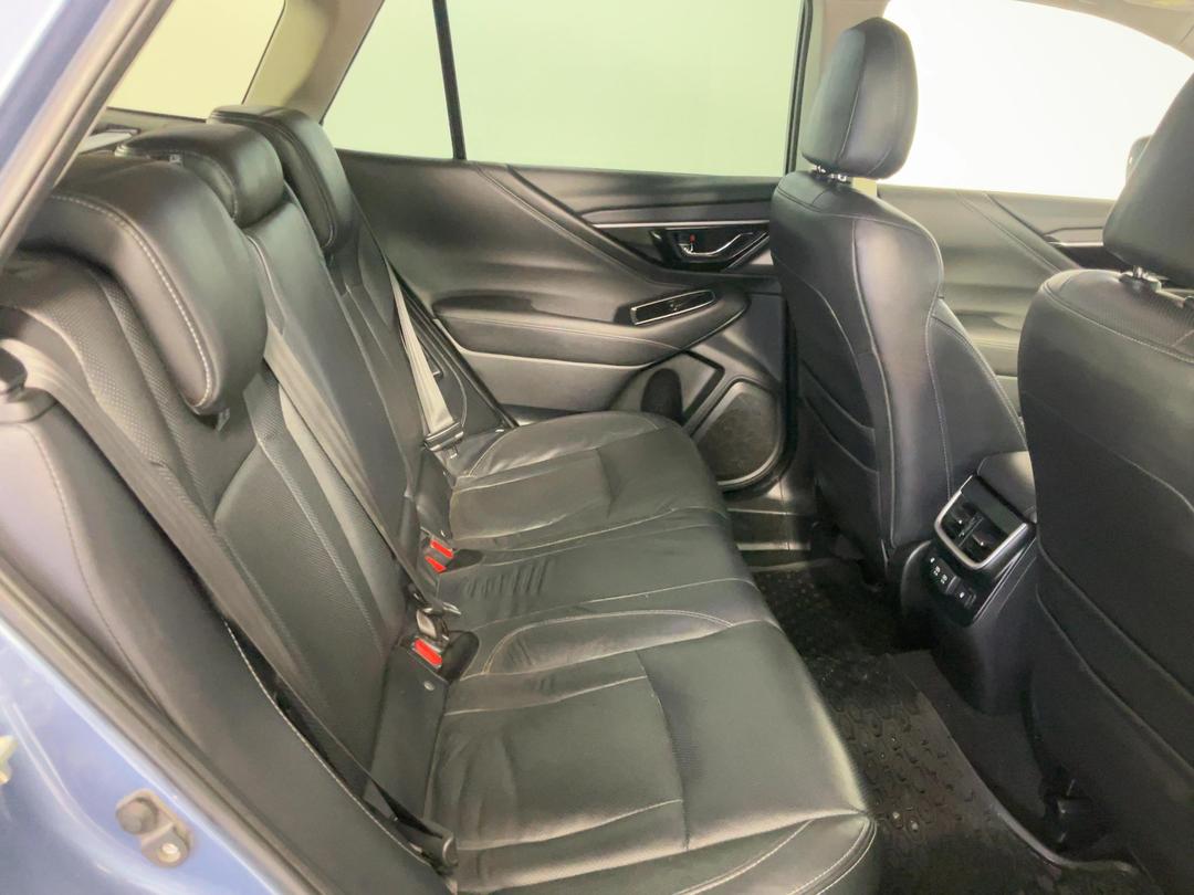 Photo '20' of Subaru Outback