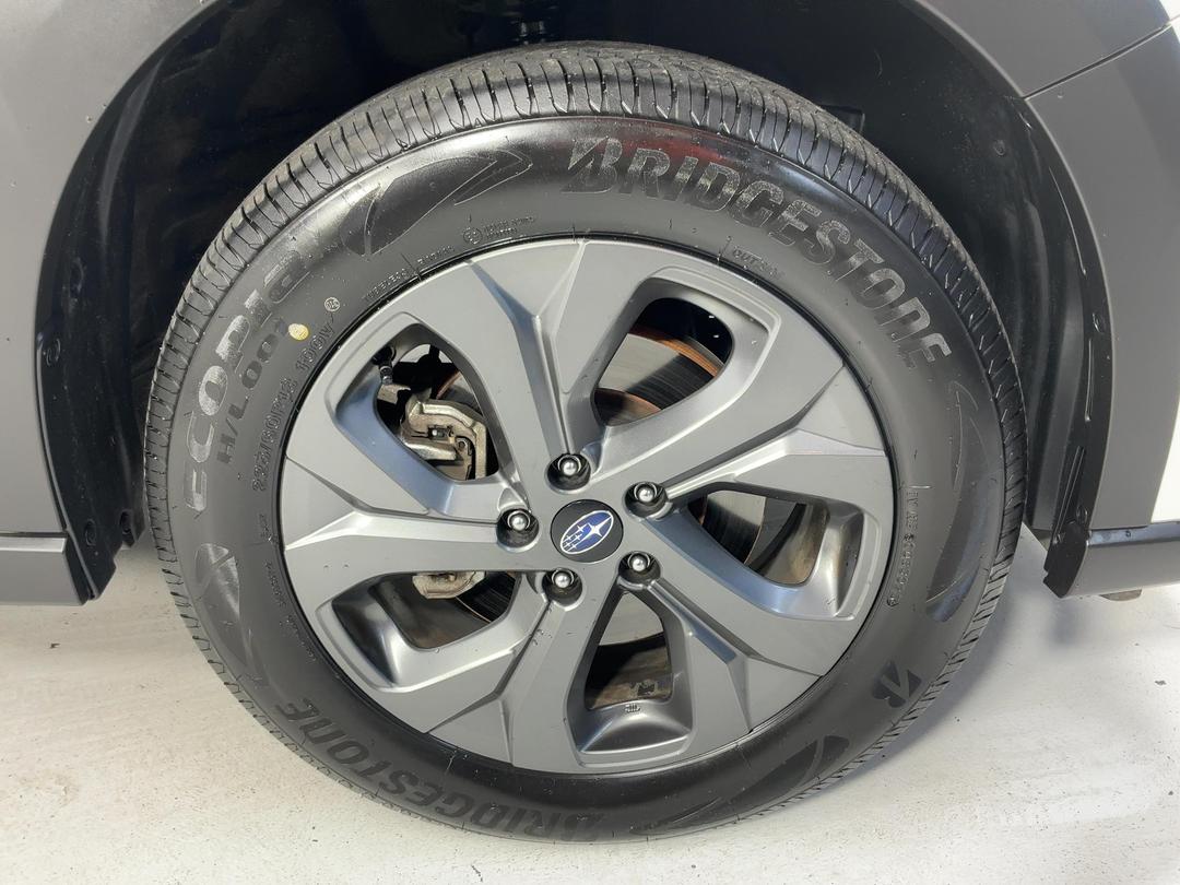 Photo '9' of Subaru Outback