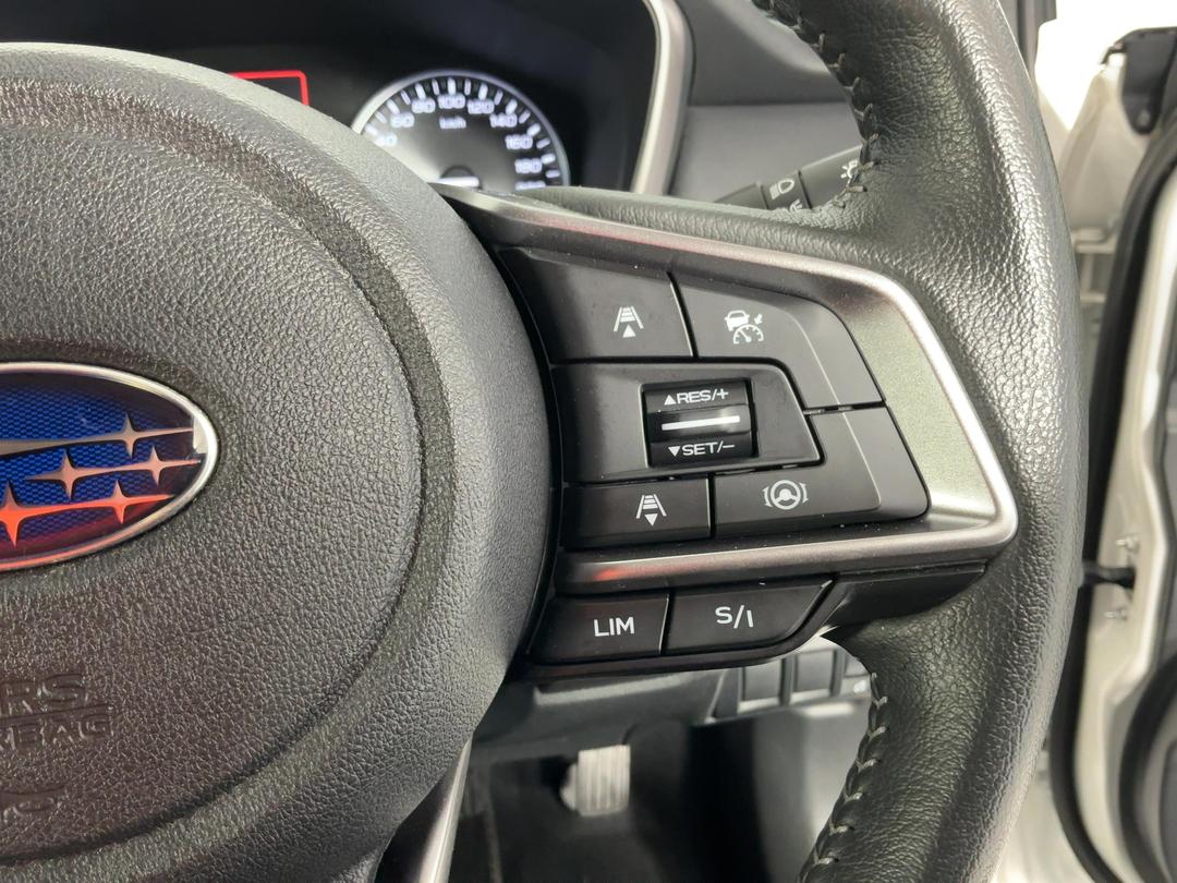 Photo '24' of Subaru Outback