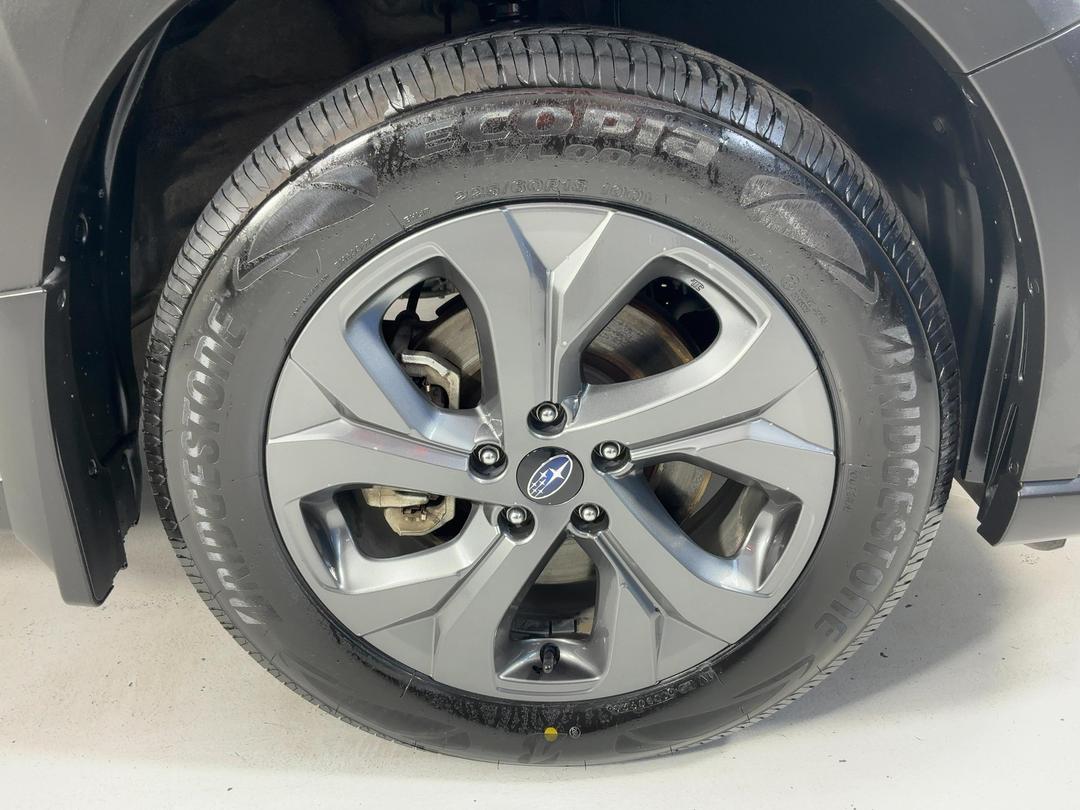 Photo '9' of Subaru Outback
