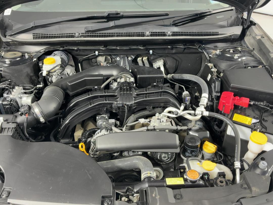 Photo '13' of Subaru Outback