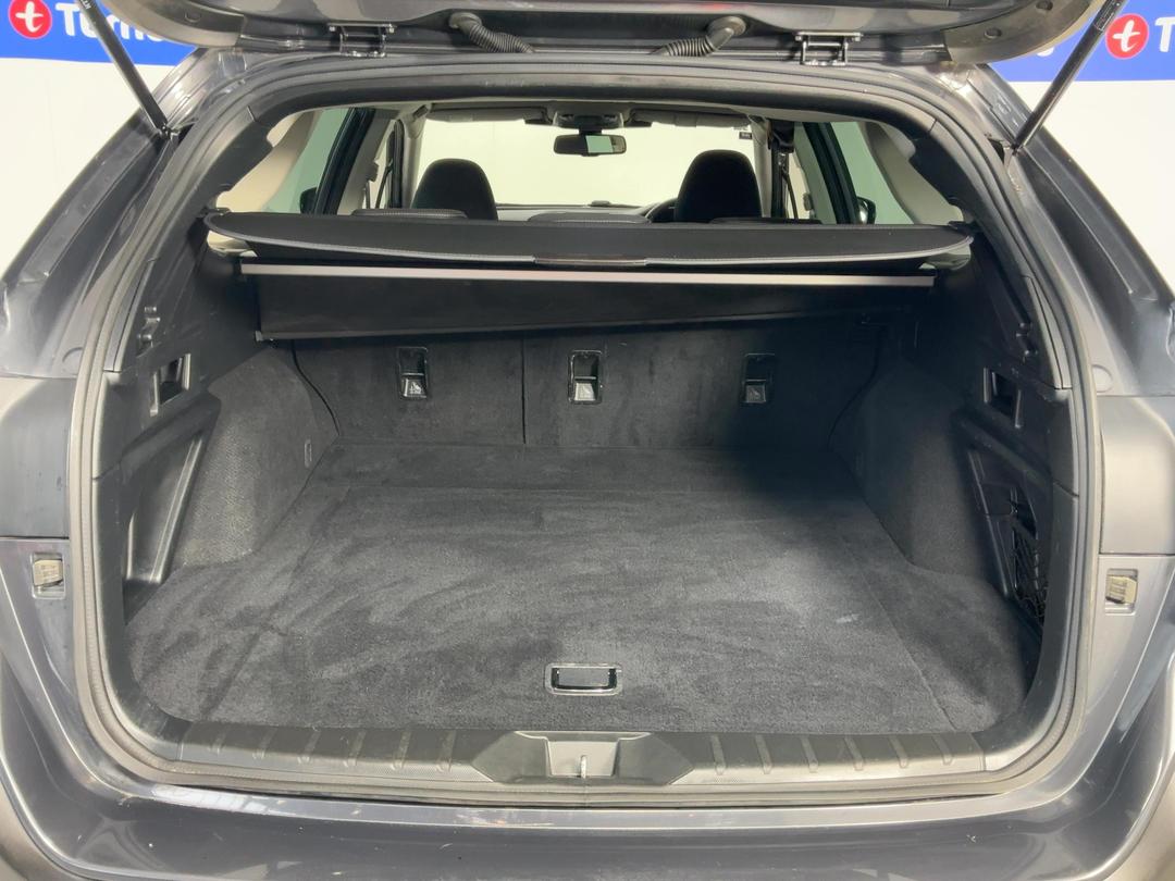 Photo '14' of Subaru Outback