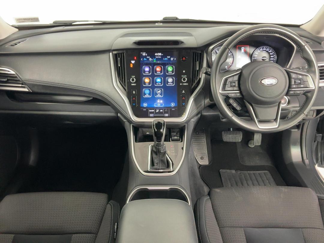 Photo '17' of Subaru Outback