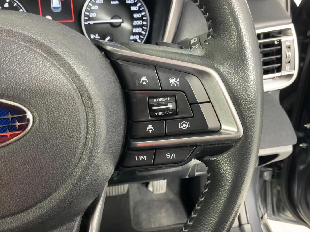 Photo '24' of Subaru Outback