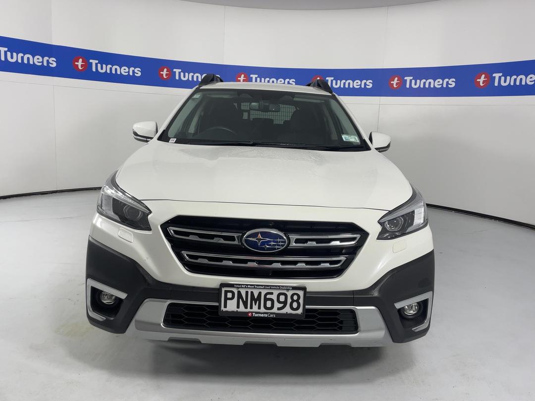 Photo '2' of Subaru Outback