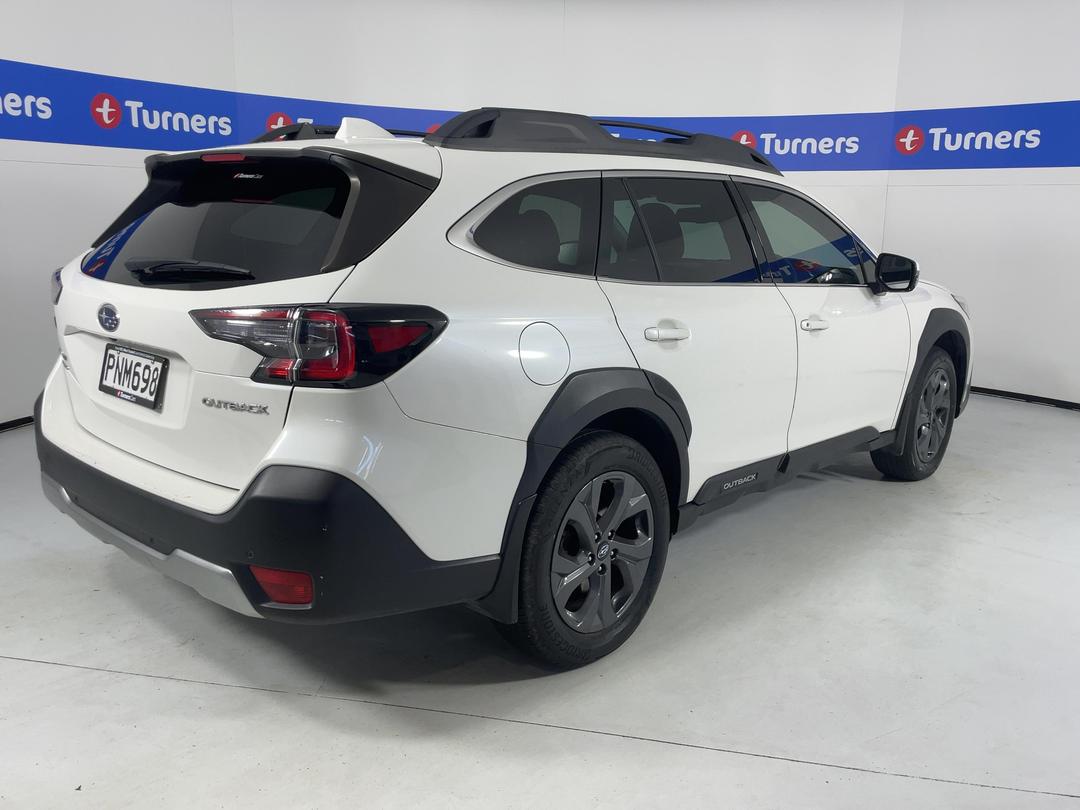 Photo '7' of Subaru Outback