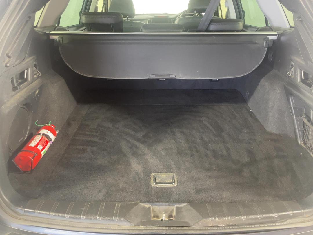 Photo '14' of Subaru Outback