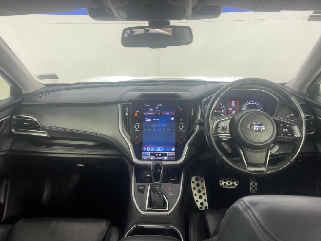 Photo '17' of Subaru Outback