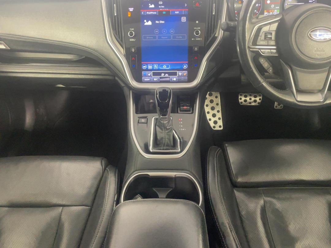 Photo '18' of Subaru Outback