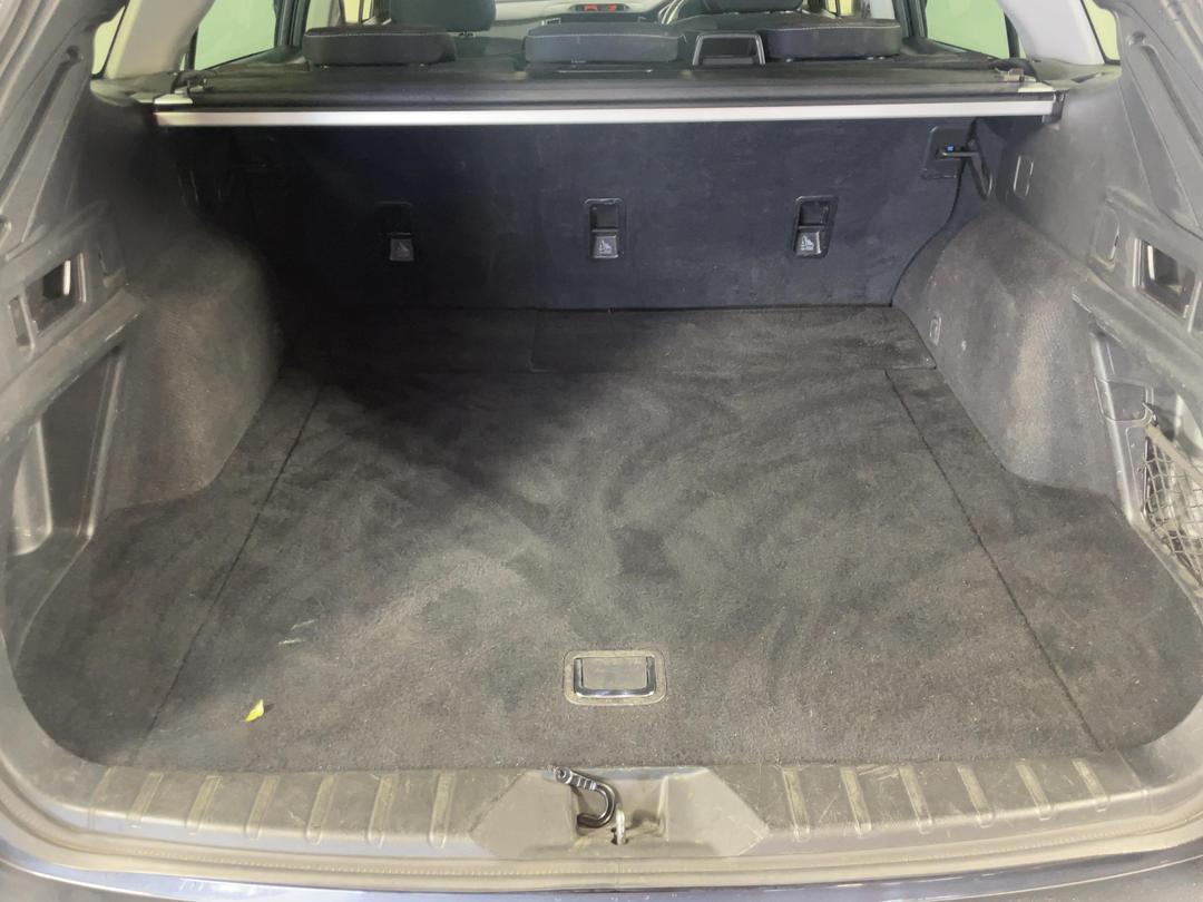 Photo '14' of Subaru Outback
