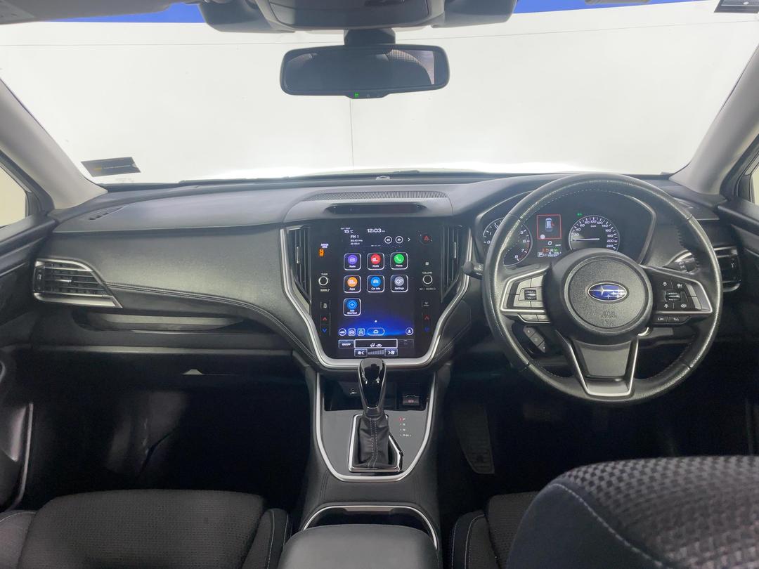 Photo '17' of Subaru Outback