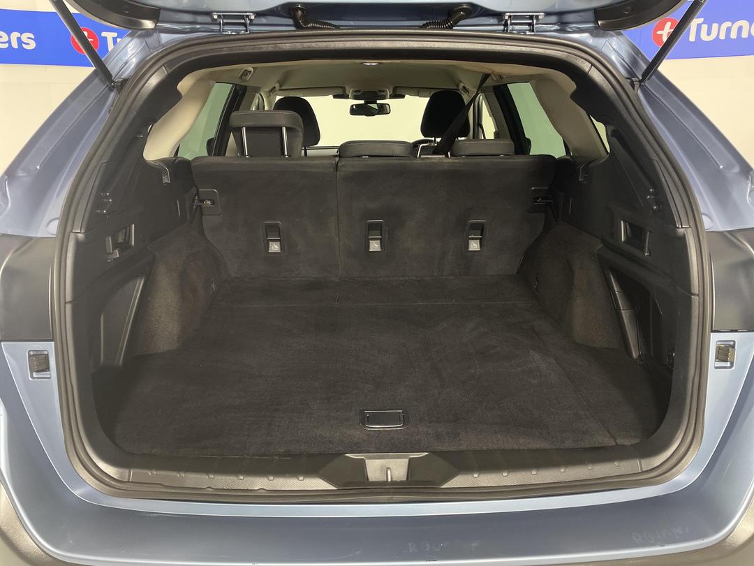 Photo '14' of Subaru Outback