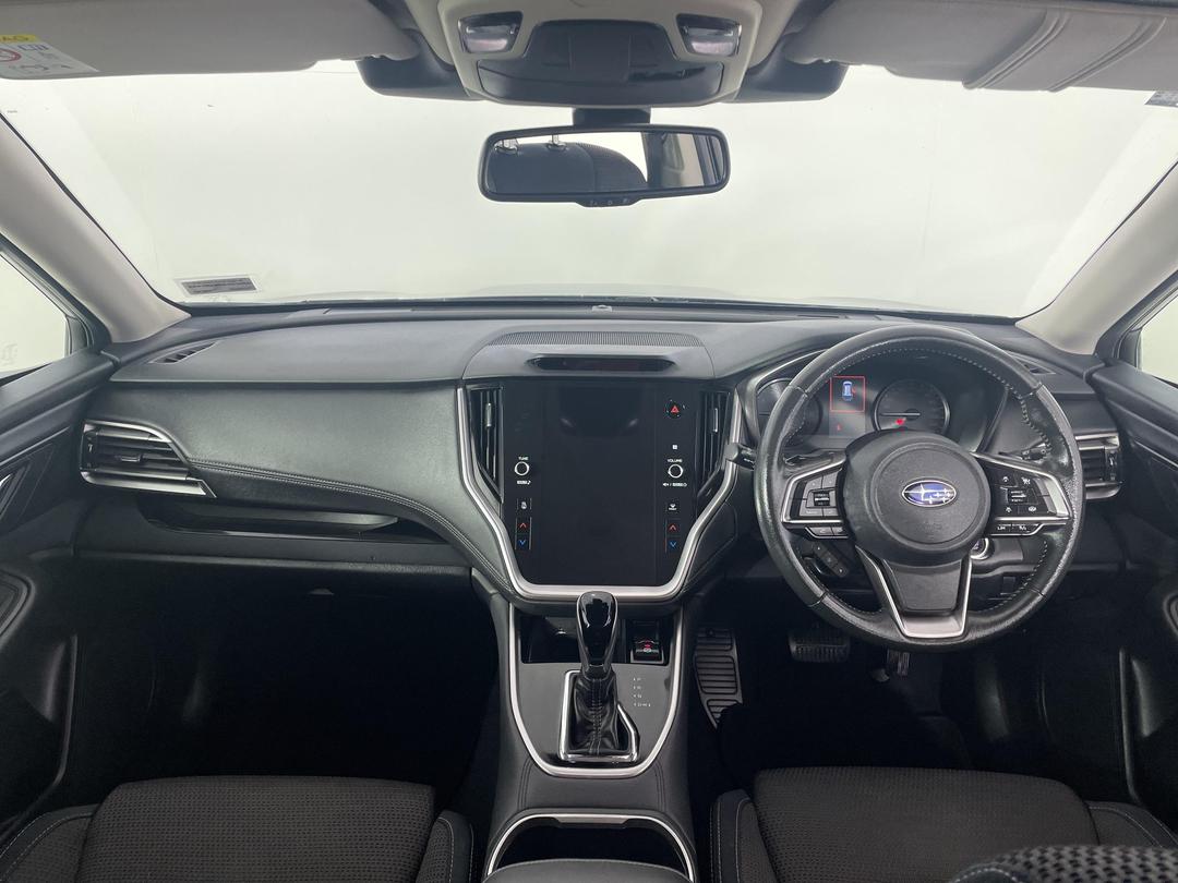 Photo '17' of Subaru Outback