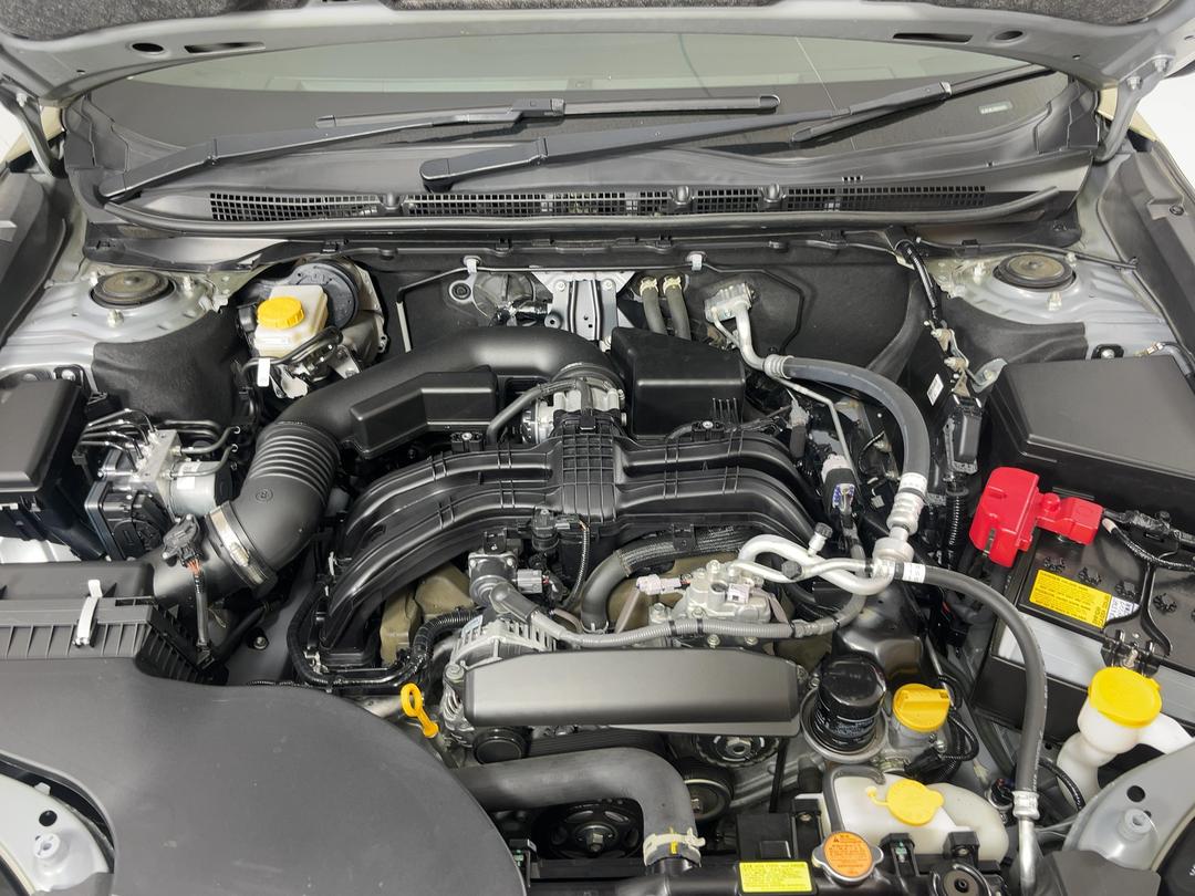 Photo '13' of Subaru Outback