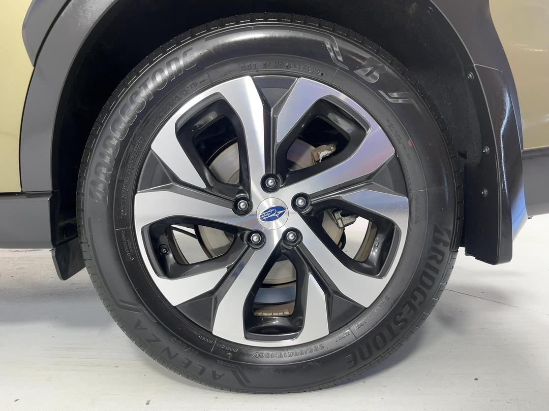 Photo '11' of Subaru Outback