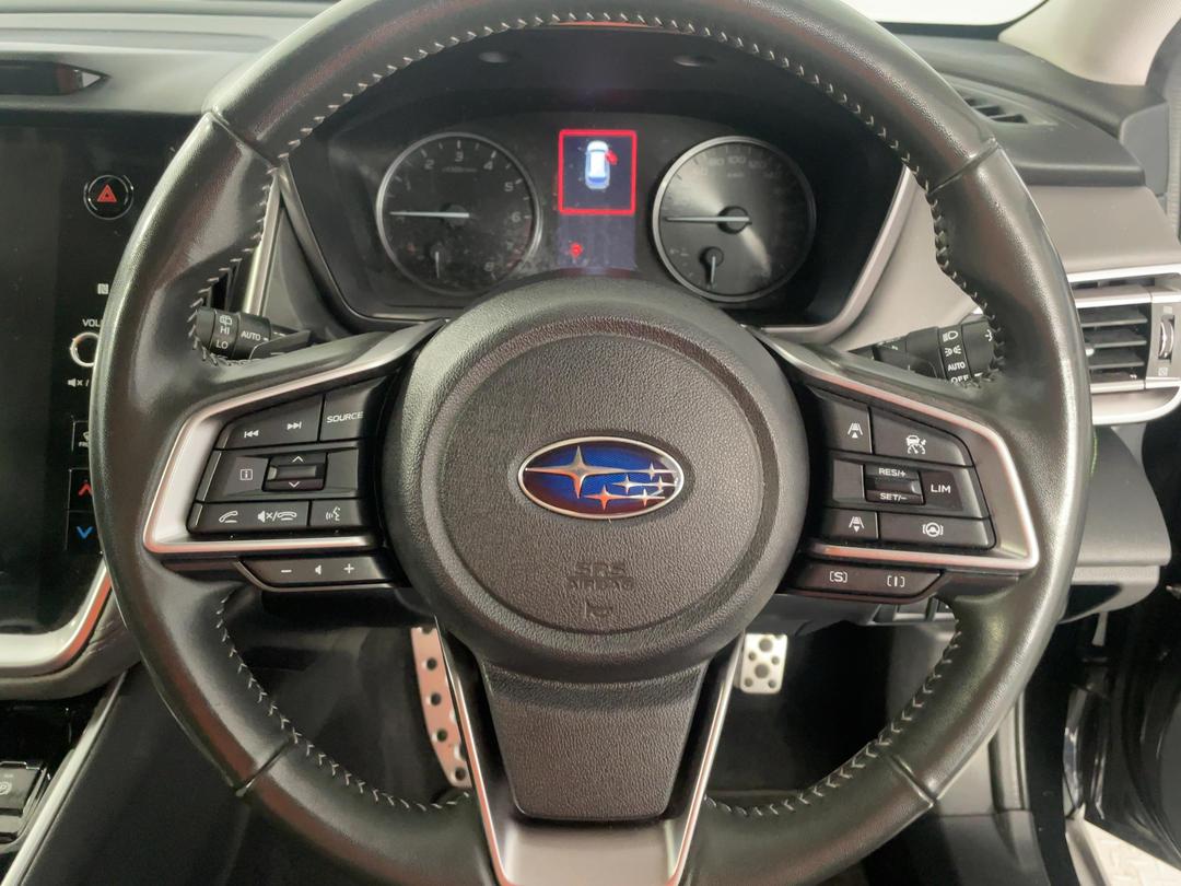 Photo '28' of Subaru Outback