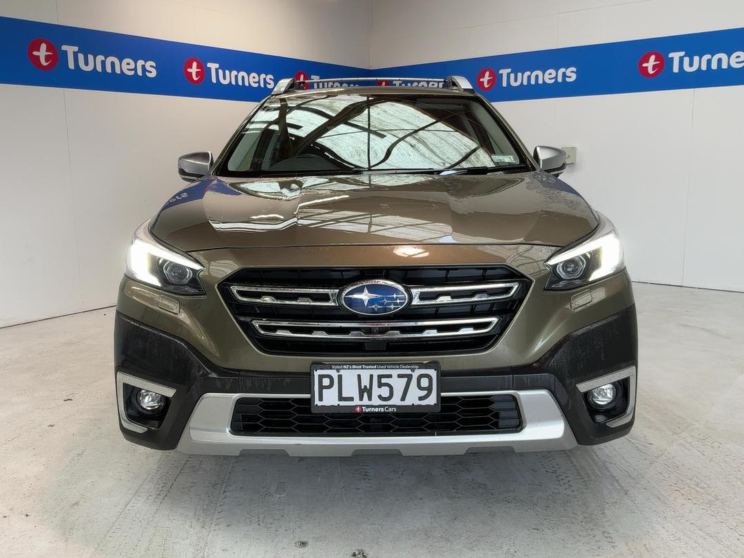 Photo '2' of Subaru Outback