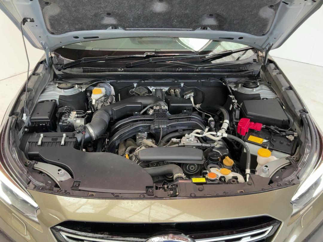 Photo '13' of Subaru Outback