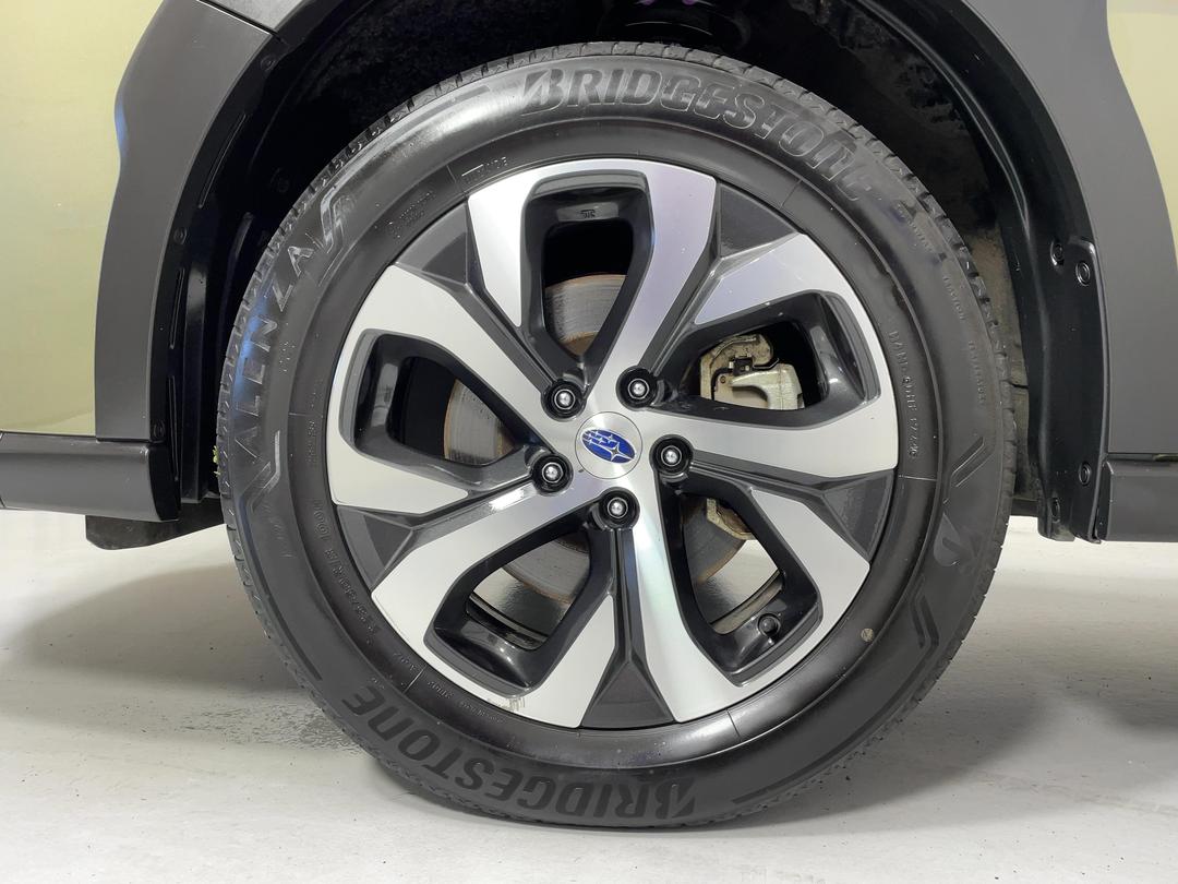 Photo '10' of Subaru Outback