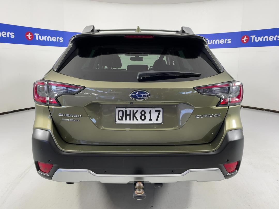 Photo '6' of Subaru Outback