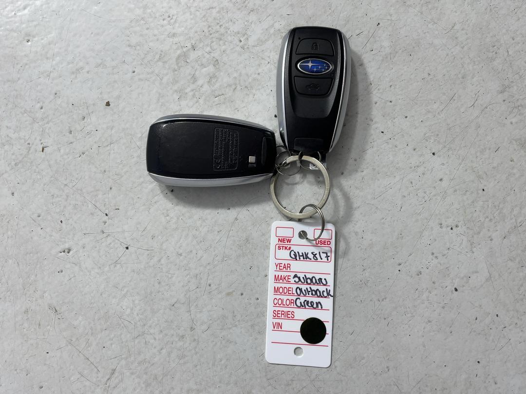 Photo '22' of Subaru Outback