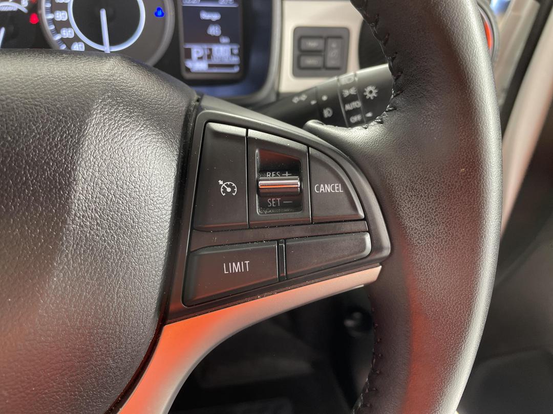 Photo '24' of Suzuki Ignis