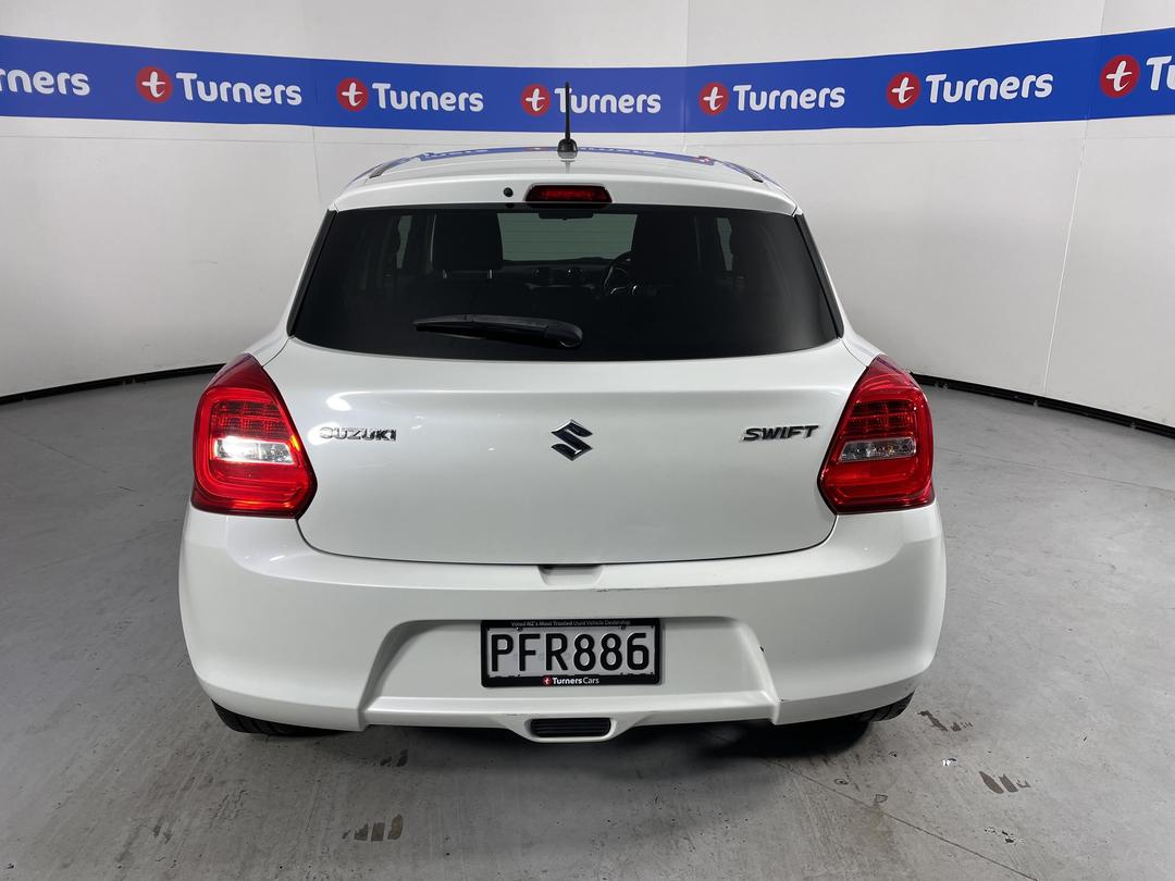 Photo '6' of Suzuki Swift