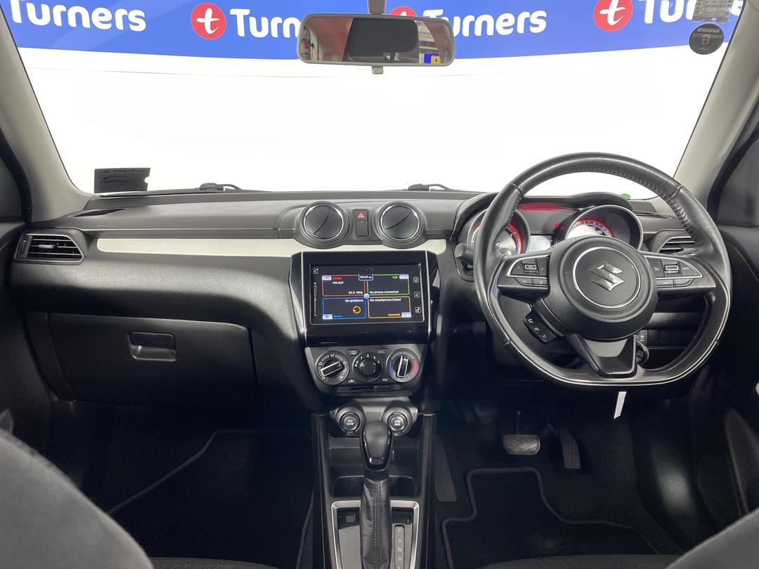 Photo '17' of Suzuki Swift