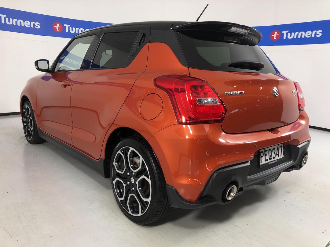 Photo '5' of Suzuki Swift