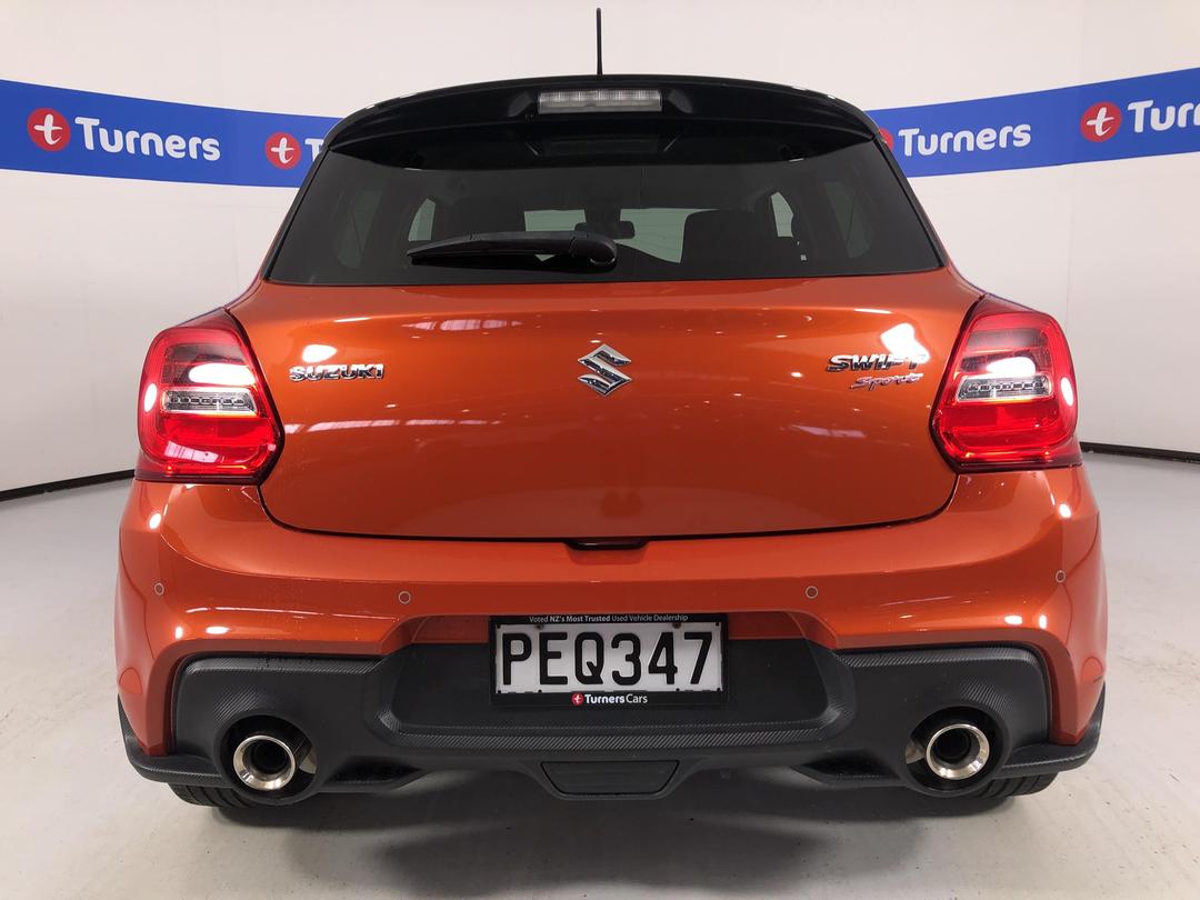 Photo '6' of Suzuki Swift