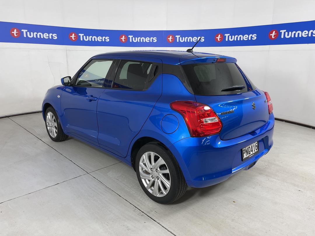 Photo '5' of Suzuki Swift