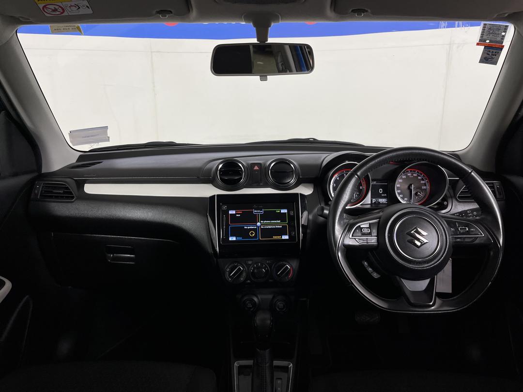 Photo '17' of Suzuki Swift