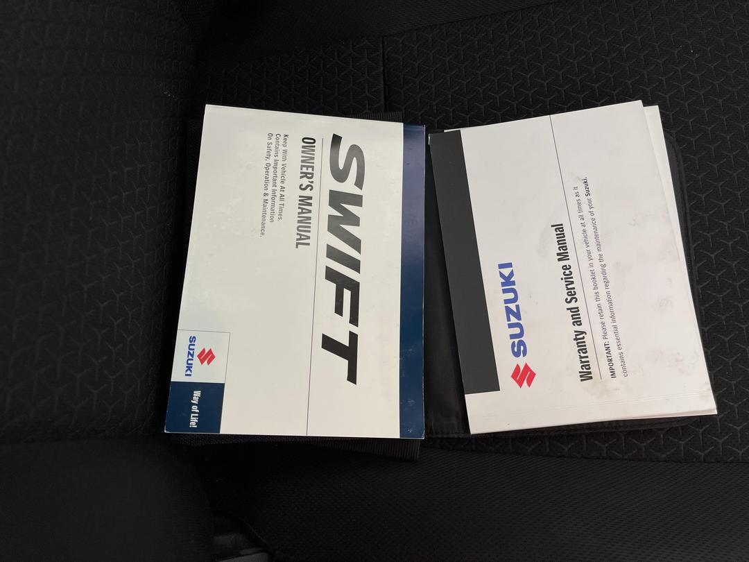 Photo '26' of Suzuki Swift