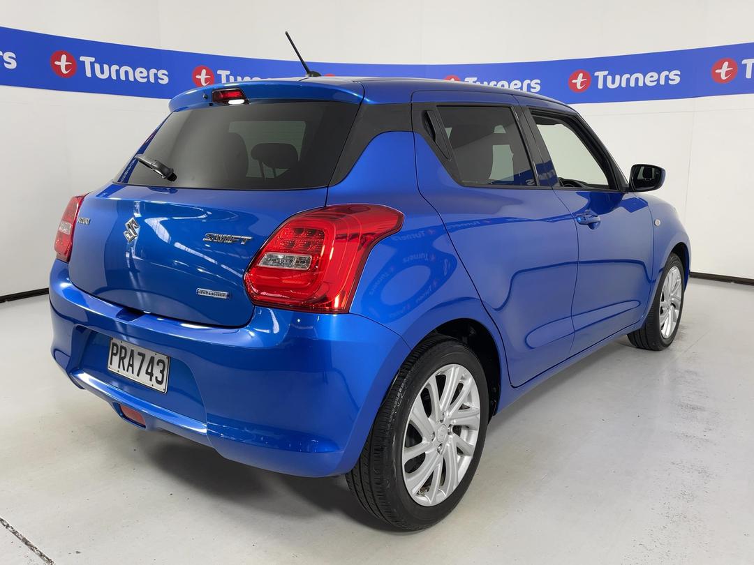 Photo '7' of Suzuki Swift