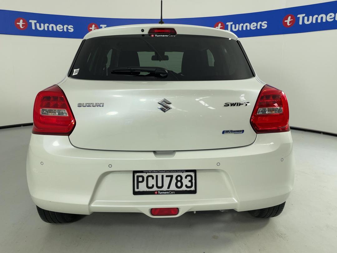 Photo '6' of Suzuki Swift