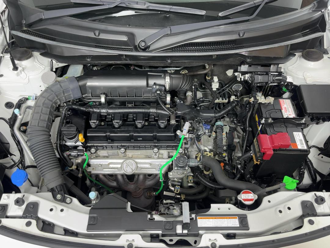 Photo '13' of Suzuki Swift