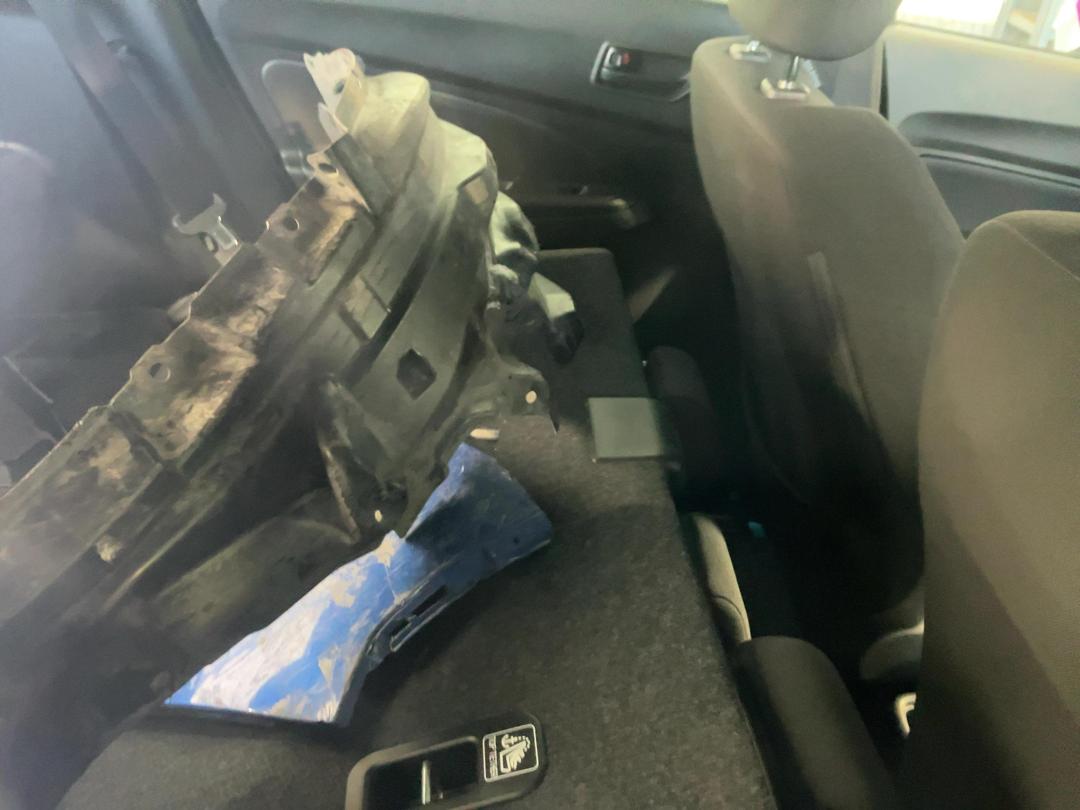 Photo '23' of Suzuki Swift GL Photo '23' of Suzuki Swift GL