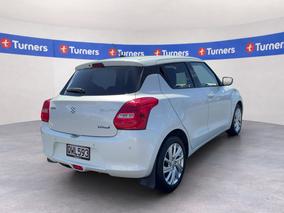Photo '7' of Suzuki Swift