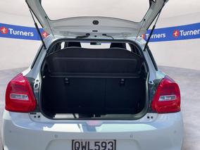 Photo '14' of Suzuki Swift