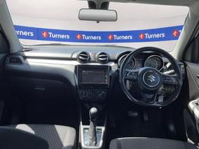 Photo '17' of Suzuki Swift
