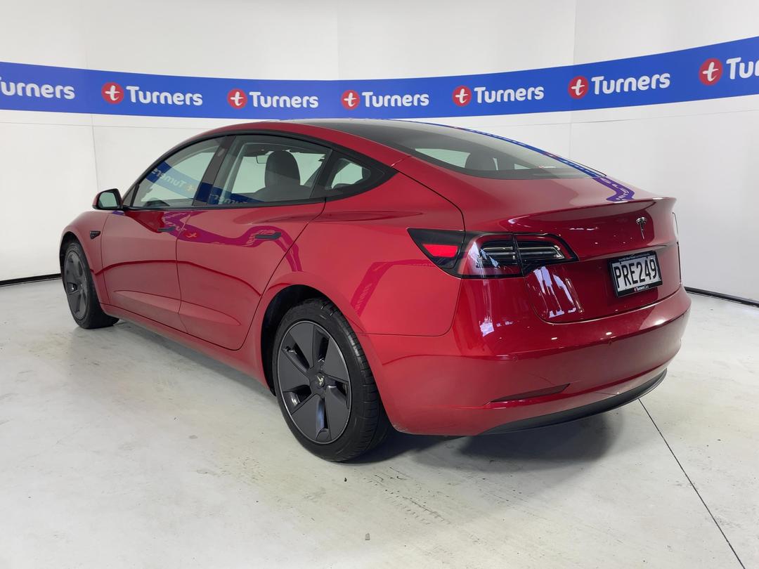 Photo '5' of Tesla Model 3